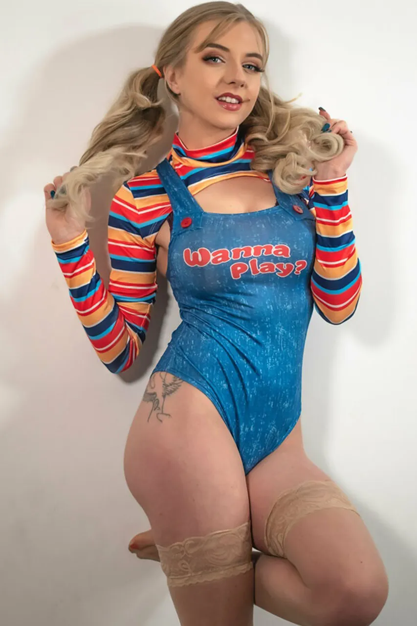 Blonde Gabie