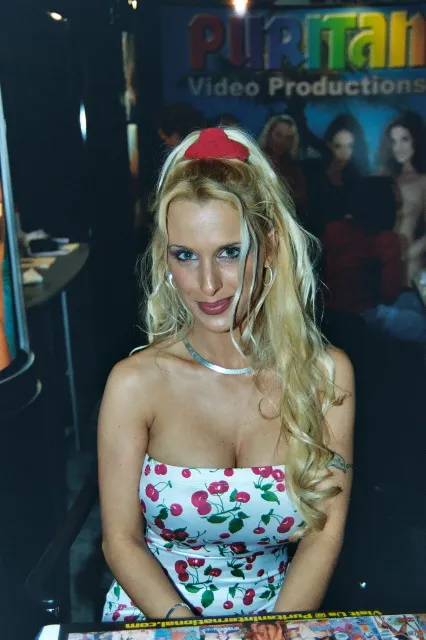 Holly Halston