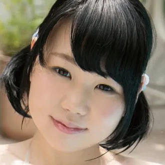 Honoka Aoi