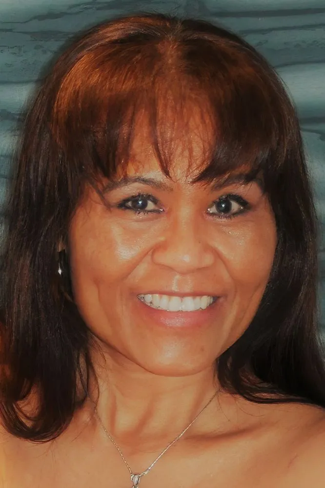 Gina Lee
