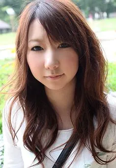 Yuni Katsuragi