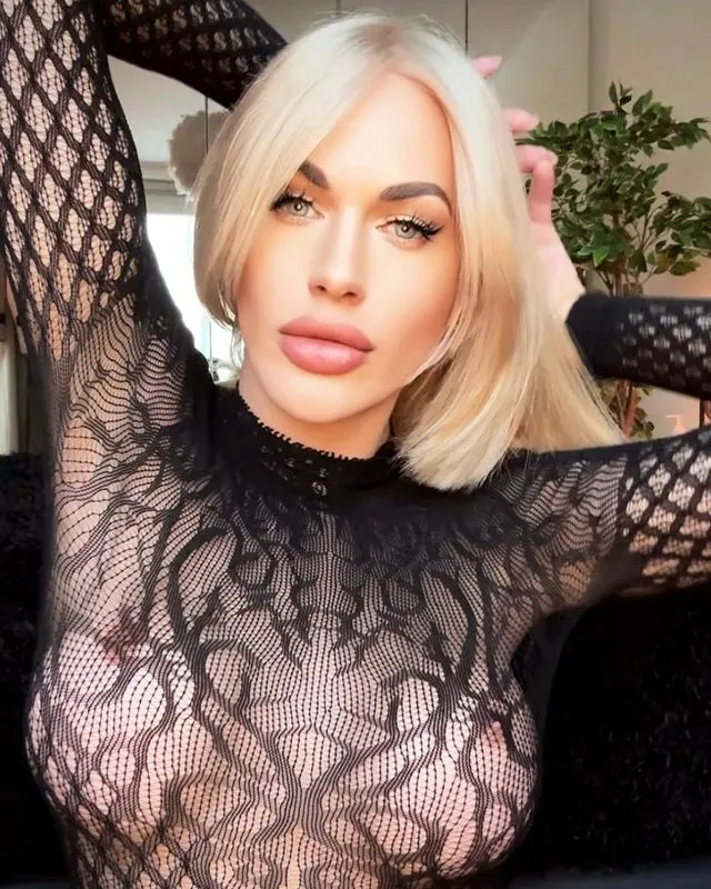 Candice Blonde