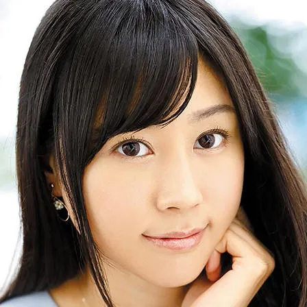 Ena Uemura