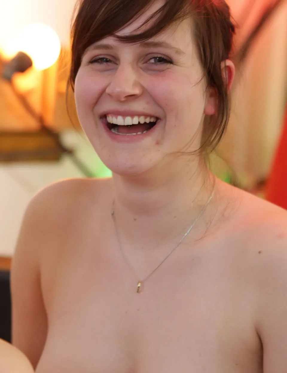 Nina E