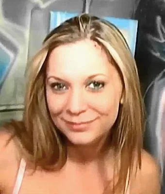 Pandora Leigh