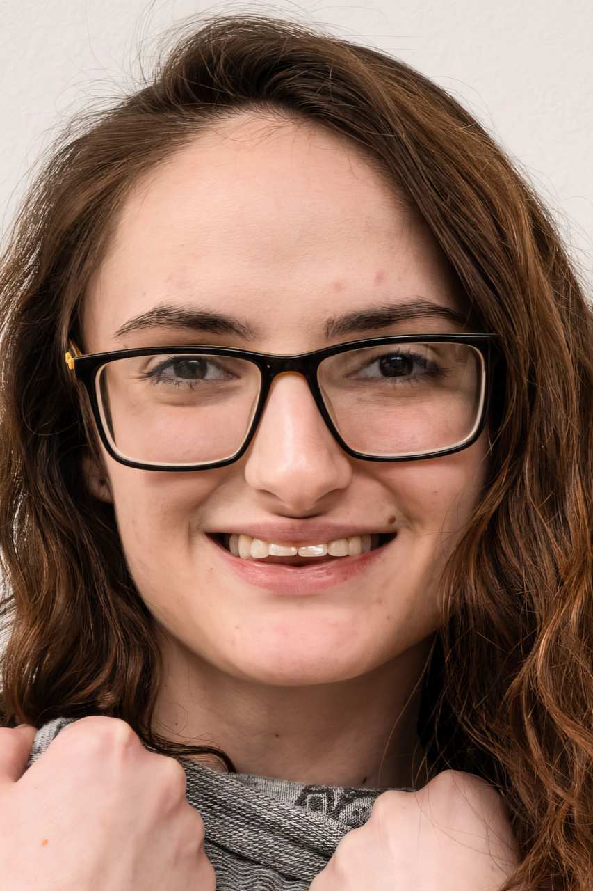 Luci Lovett