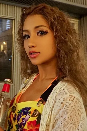 Ann Sakura