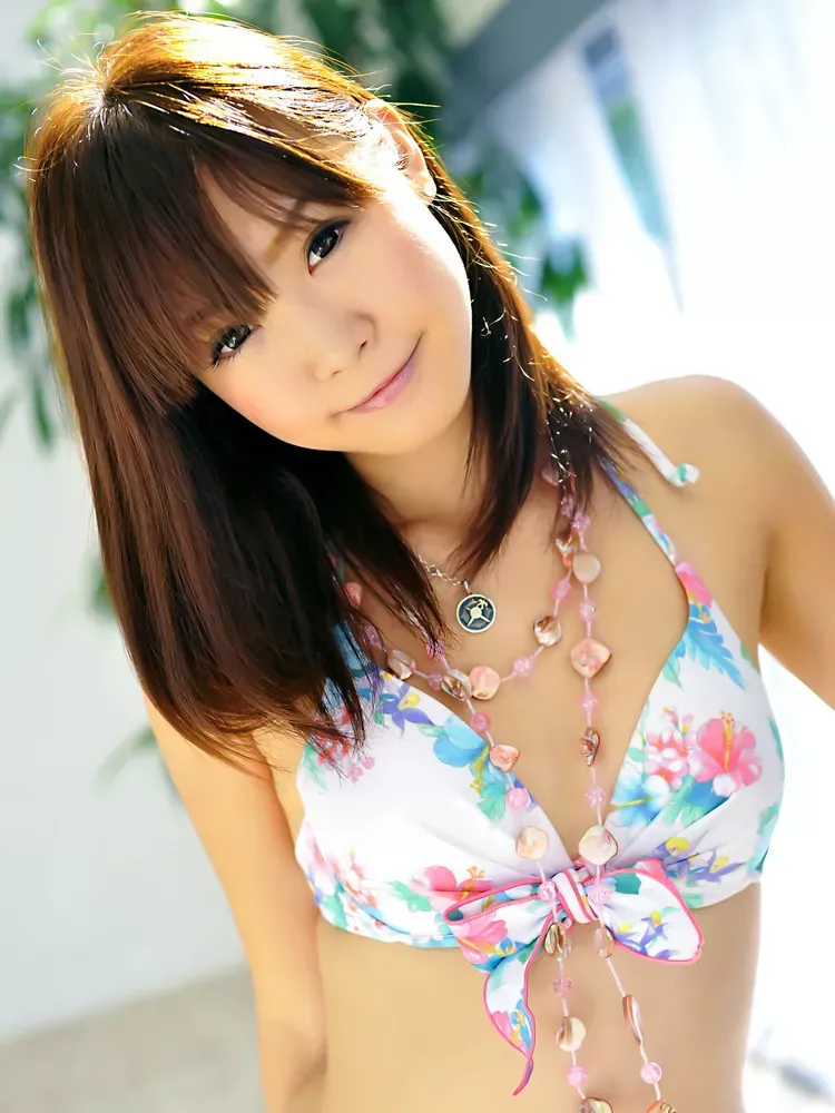 Rin Momoka