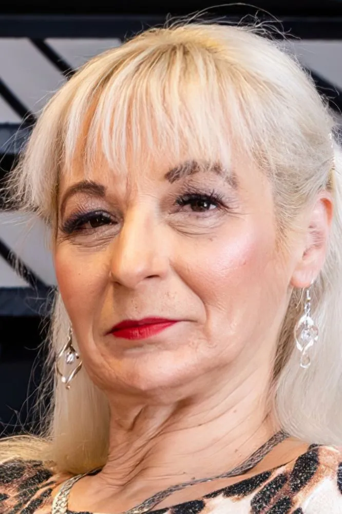 Amanda Domina