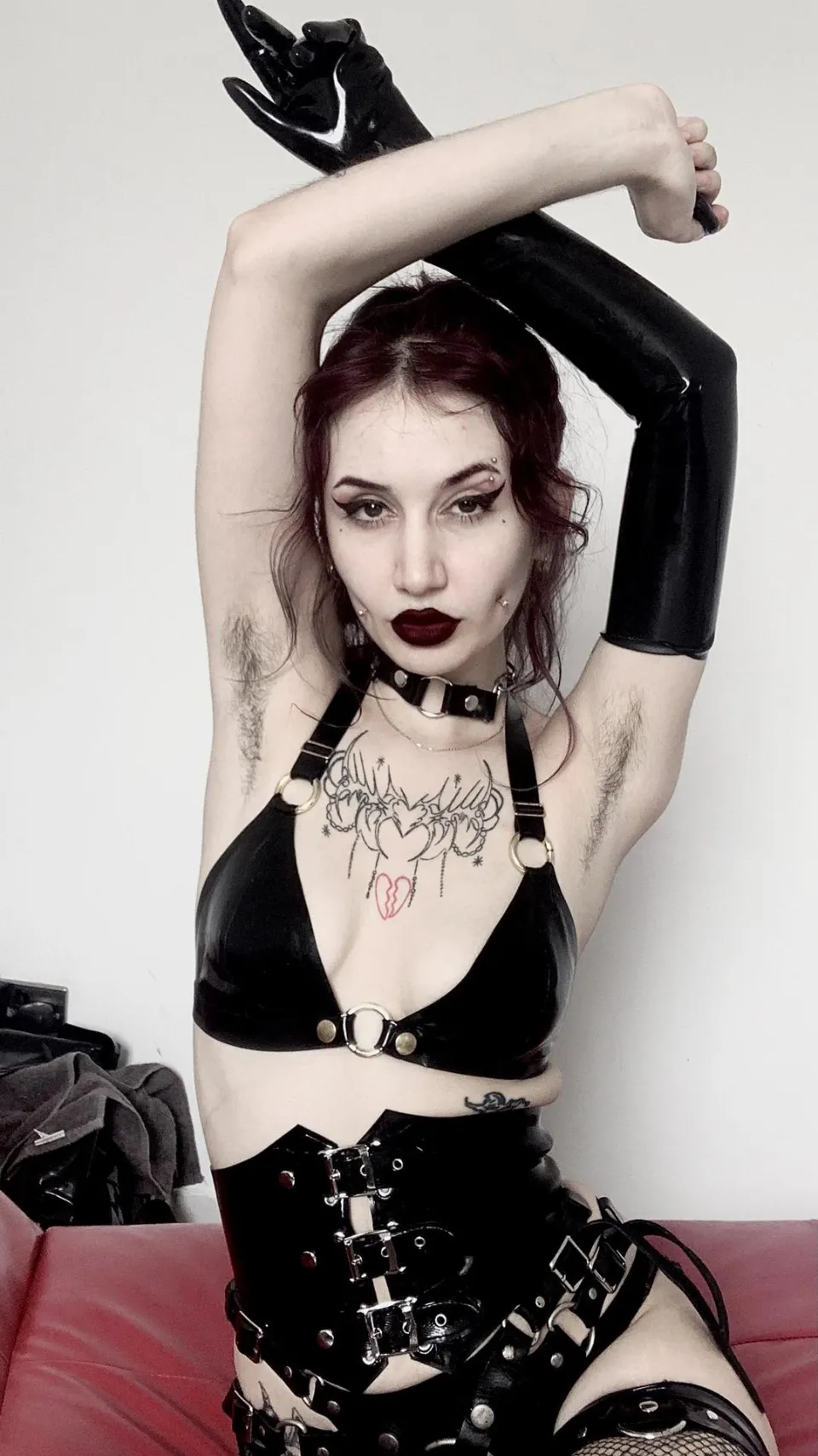Miss Vera Violette
