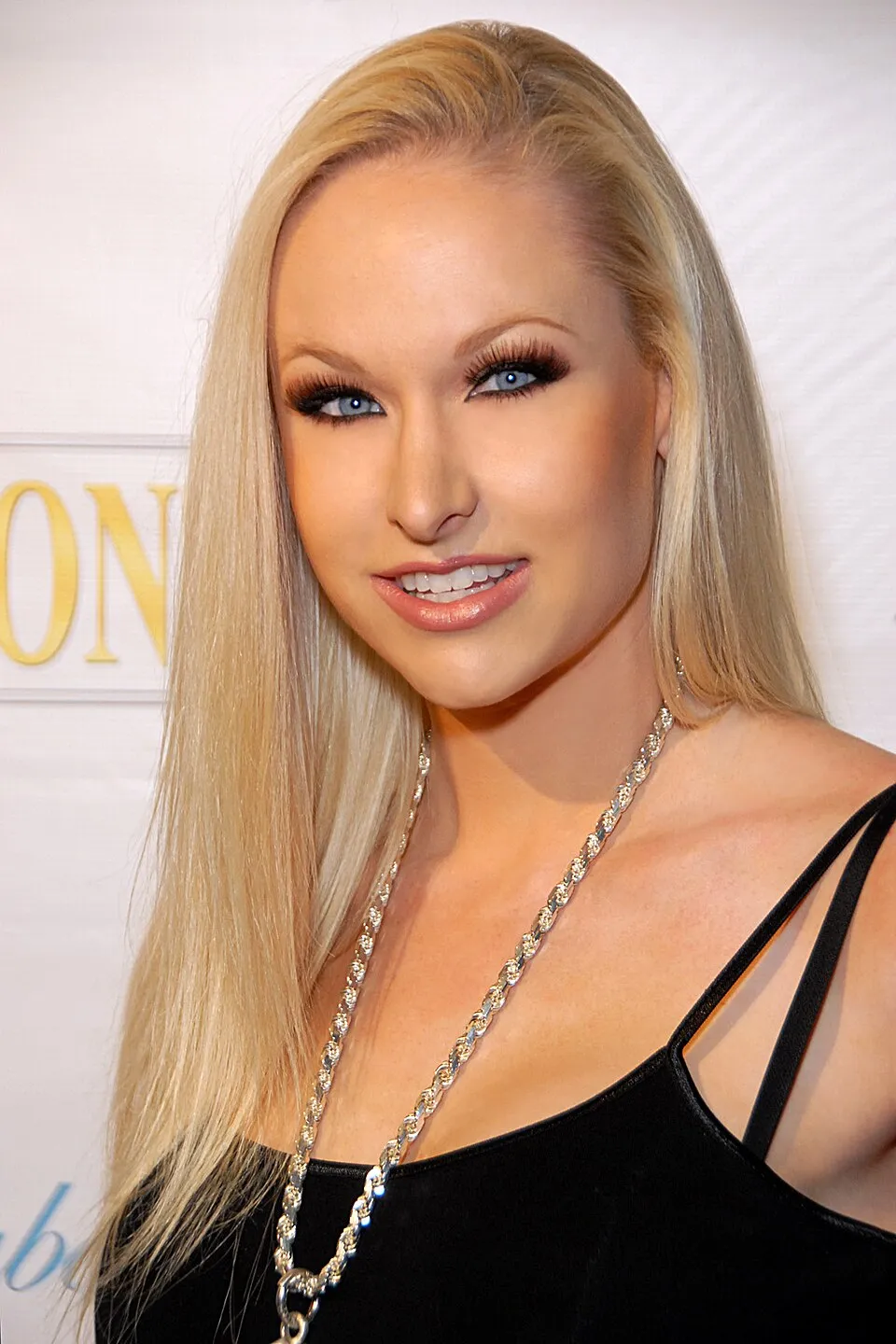 Lux Kassidy