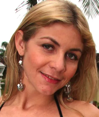 Camily Campos