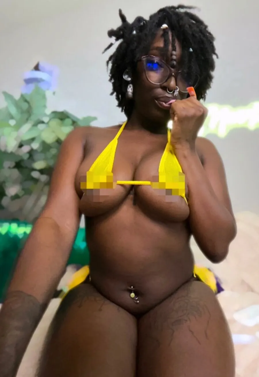 Esha Mae