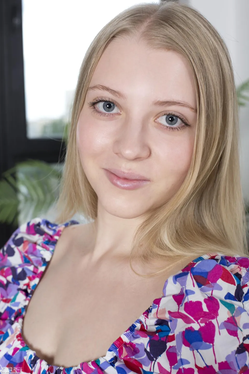 Elly Bloom