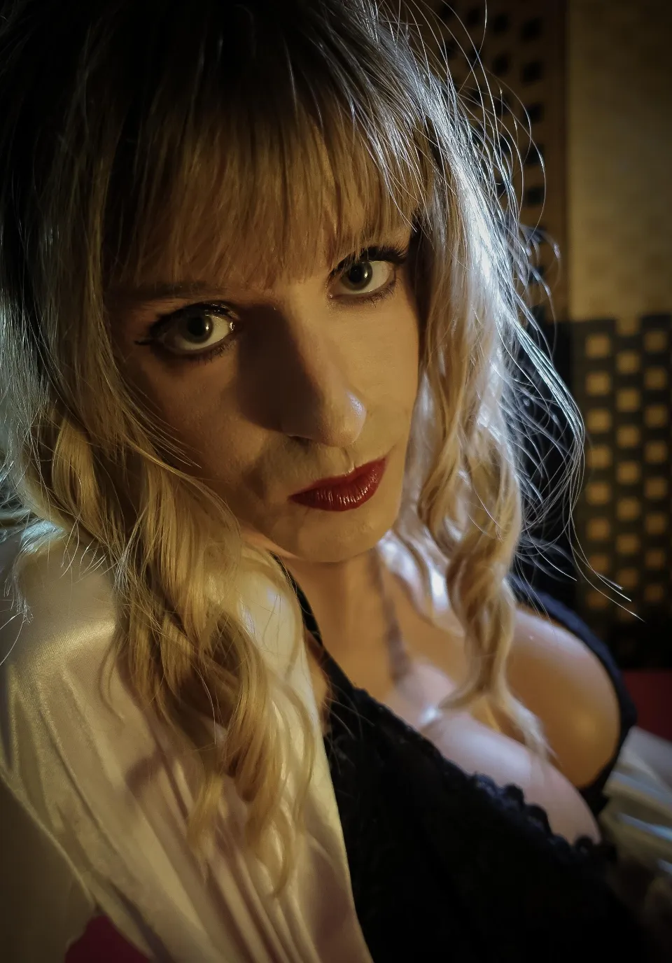 Tv Helena Kimberly