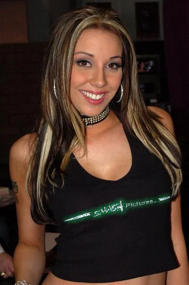 Delilah Strong