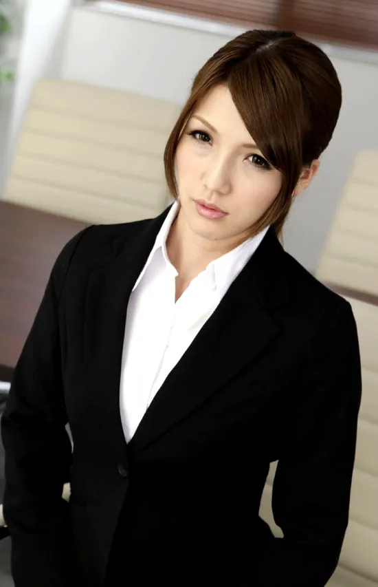 Riko Shirakawa
