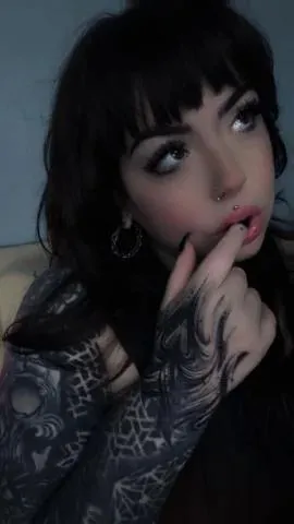 Emmy Rose Willow