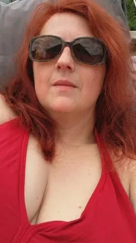 Lizzy Mills69