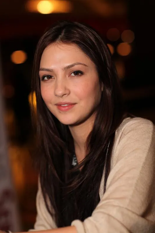 Cassie Laine