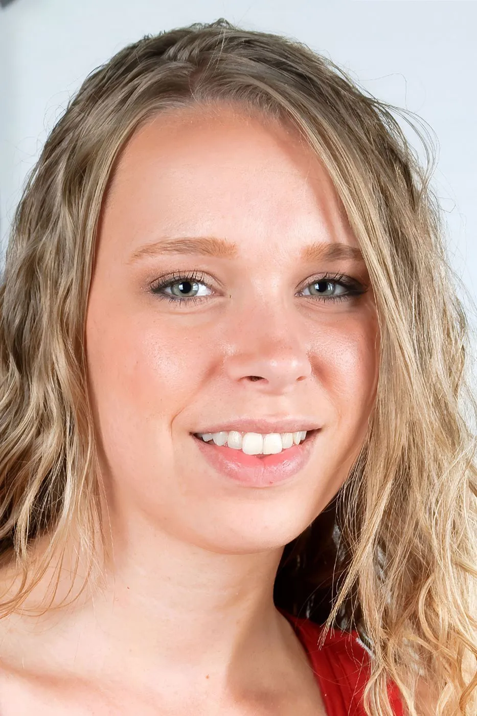 Anna Stevens