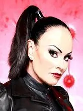 Domina Liane
