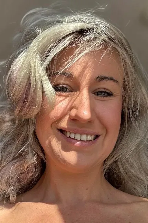 Dina Light