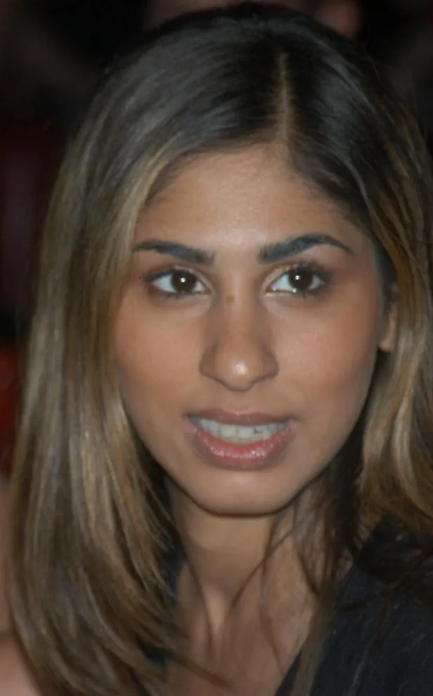 Sahara Knite