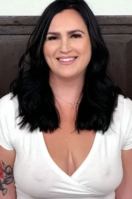 Tasha Bloom