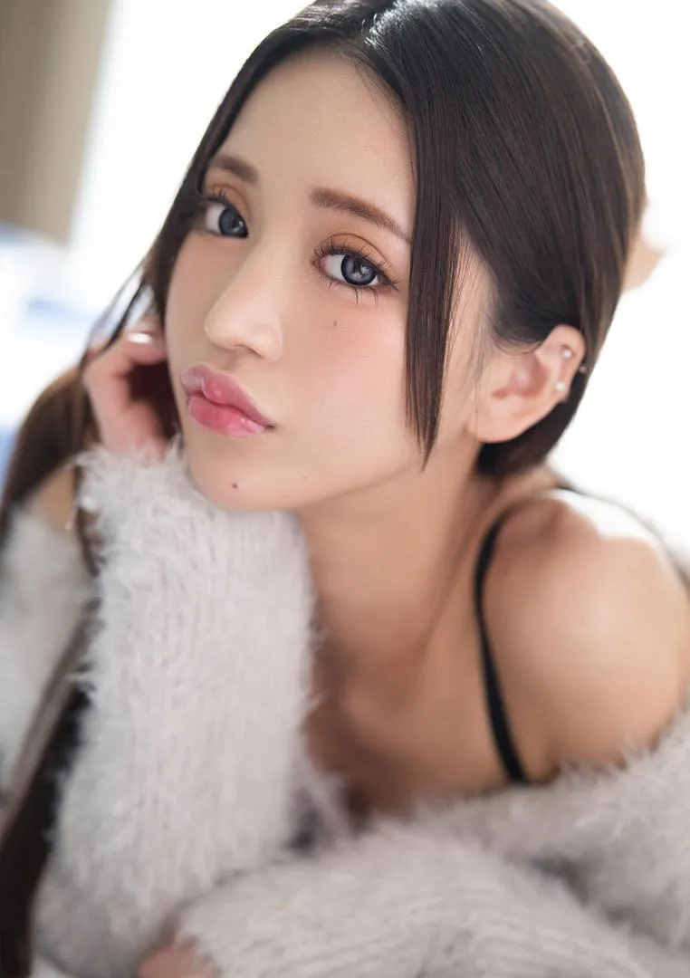Nazuki Aoshima