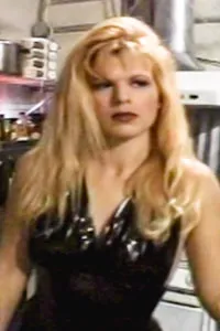 Kirsty Waay