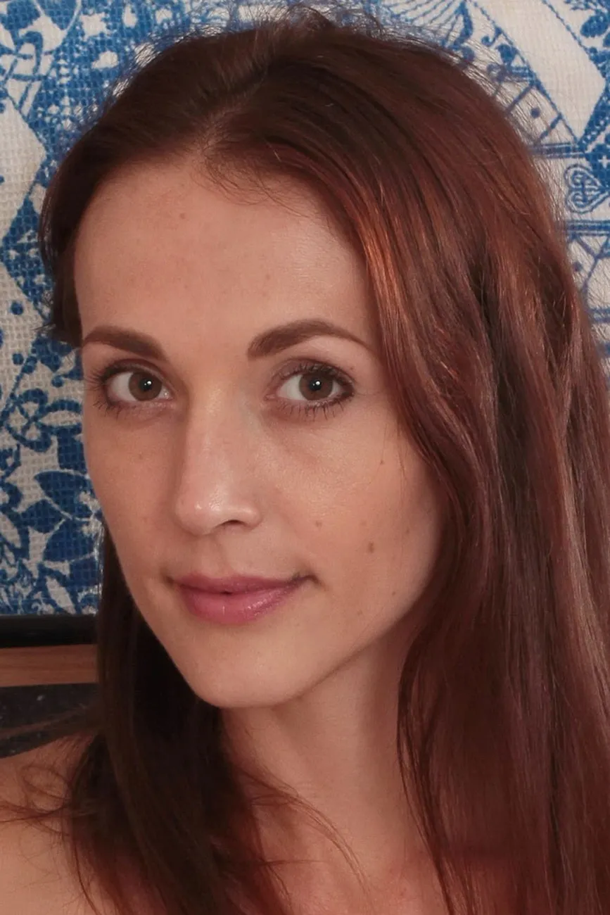 Scarlett Nika