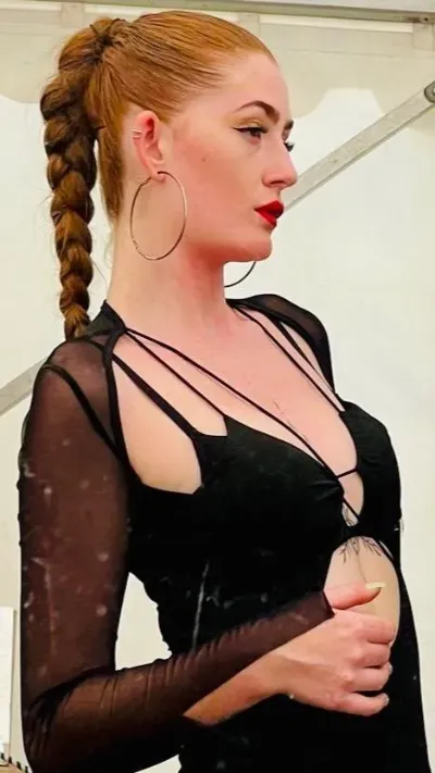 Miss Fiona Minxx