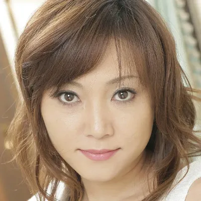 Ayane Komatsubara