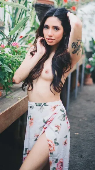 Robin Mae
