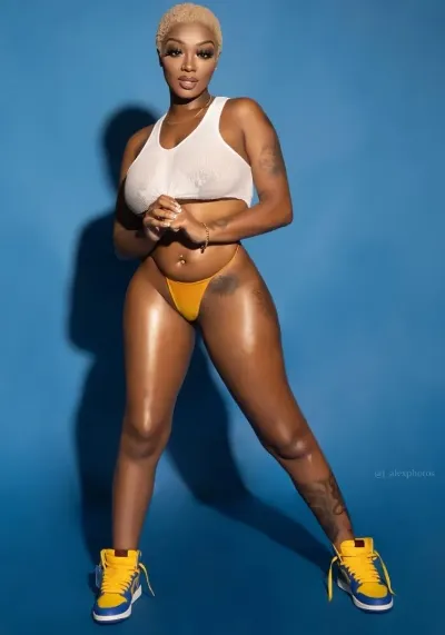 Deja Marrrie