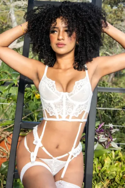 Naomi Schoop