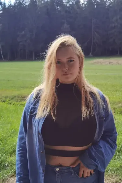 Daisy B
