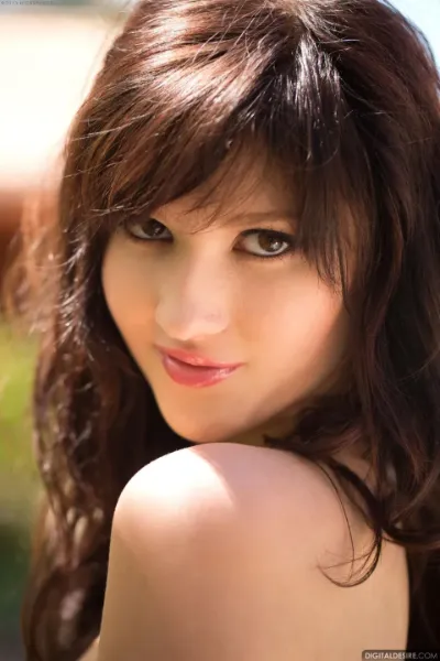 Ellena Woods