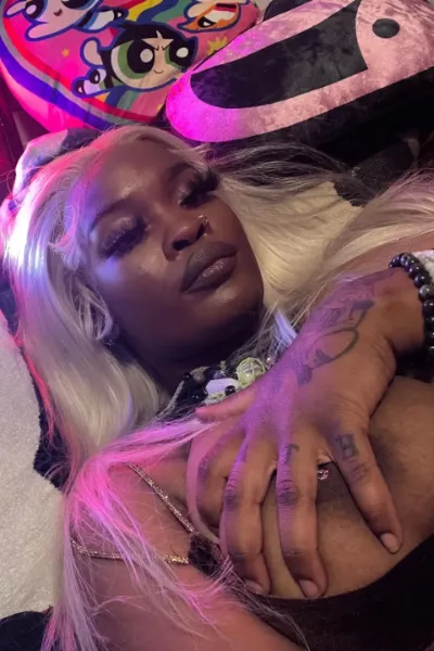 Ebony Domina