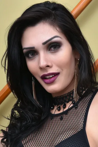 Grazi Cinturinha