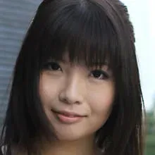 Momo Fukada