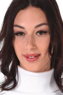 Shania Vega