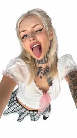 Xandra Bliss