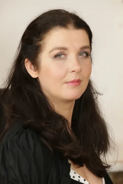 Fernanda Jones