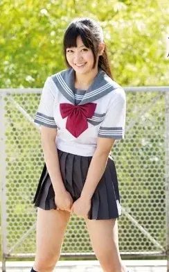 Himari Yuzumoto