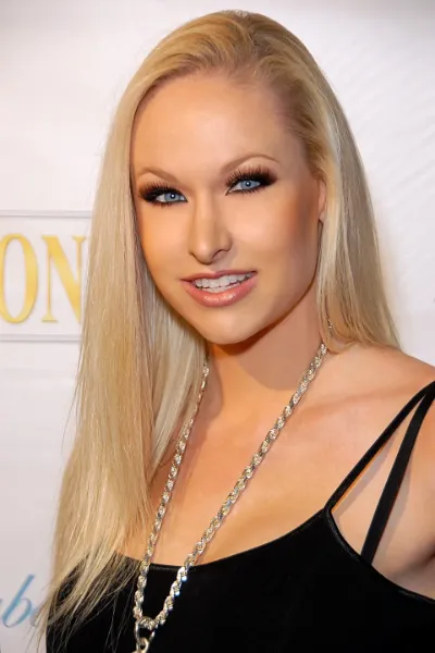 Lux Kassidy