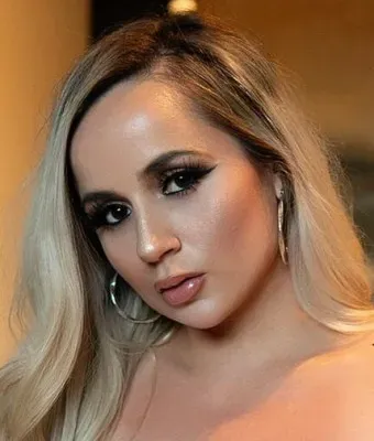 Eve Marie