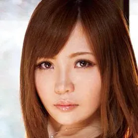 Reika Hoshiumi