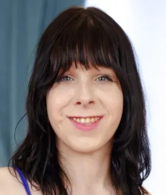 Elise Luxx
